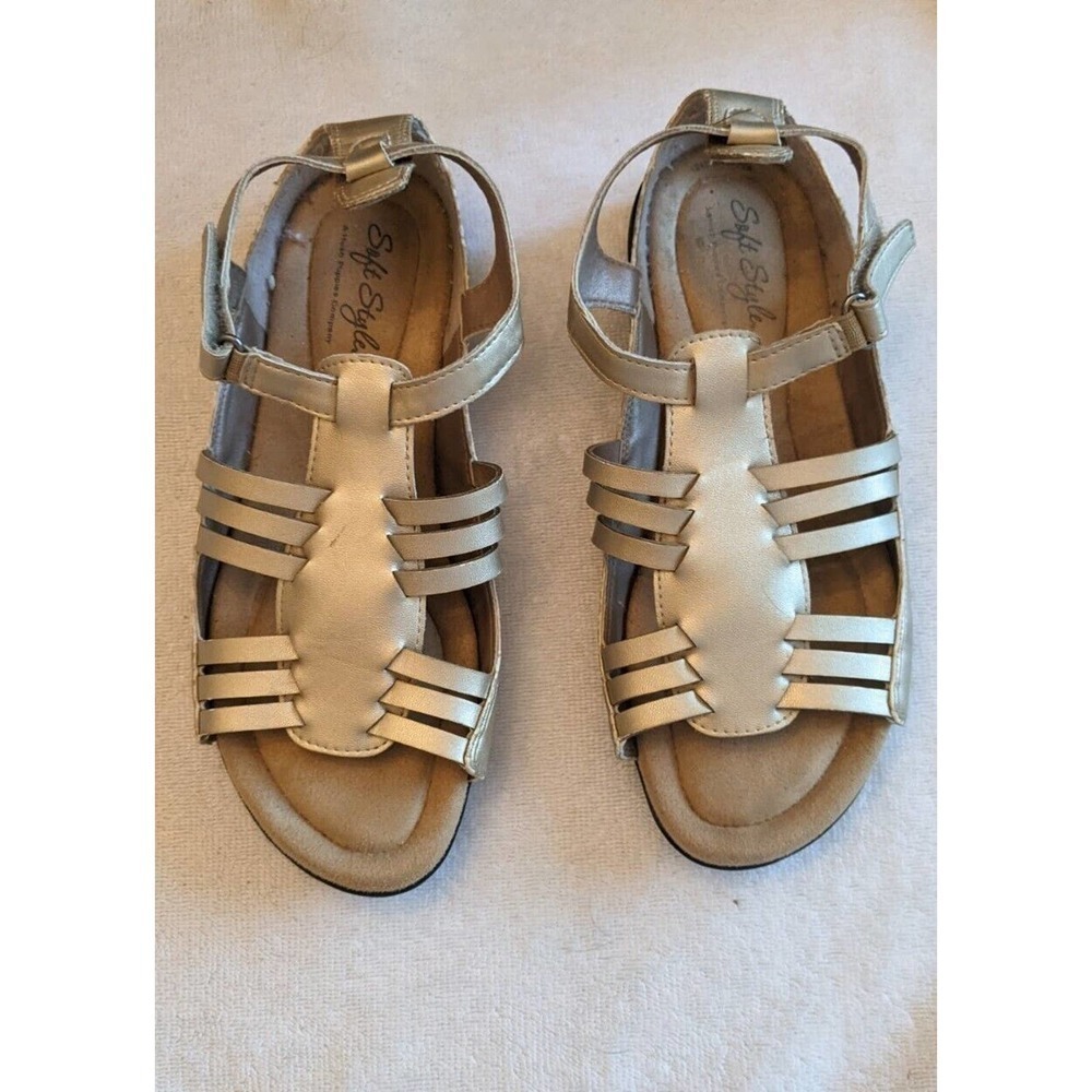 Soft Style by Hush Puppies Women's Metallic Gold Sandals Size 7